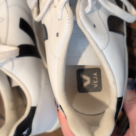 Veja v-10 sneakers - Picture 10 of 16